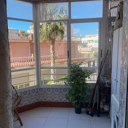 Lägenhet Piso En Playa Locos Torre Vieja *